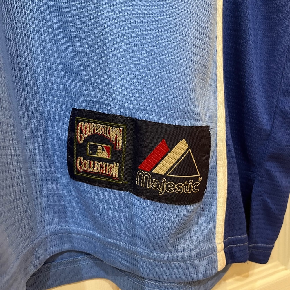 Chicago Cubs Cooperstown Collection Light Blue/Navy with Embroidered Cub Size XL - Picture 2 of 6